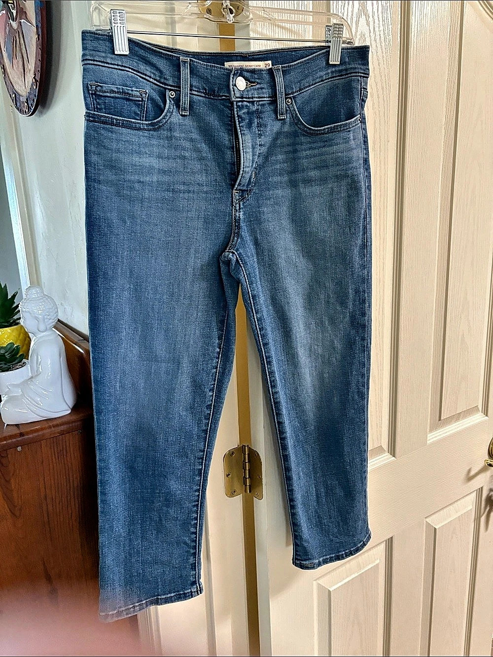Levi's 311 Shaping Skinny Capri Blue Waist 29 Like New